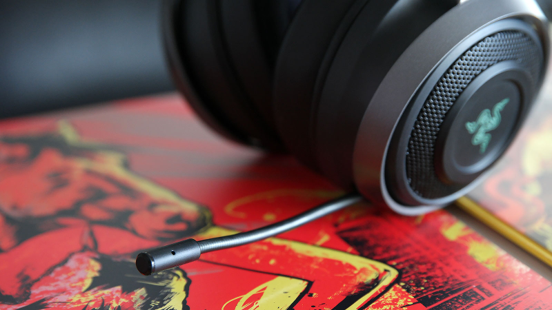 The Nari’s retractable mic looks and sounds a lot like the ones used on previous Kraken headphones.